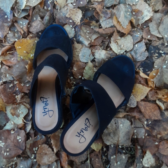 🌟3/50 Woman's y.not Black Heels - Picture 3 of 7